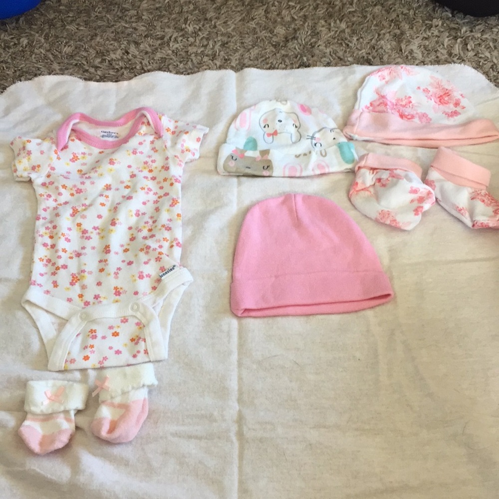 Newborn Shirt and socks